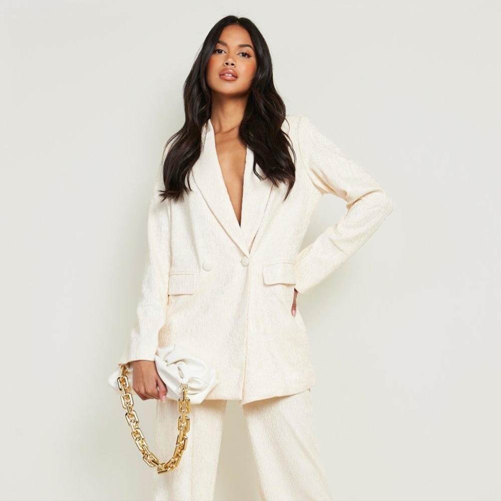 Boohoo | NWT Texture Double Breasted Blazer Cream Size 10